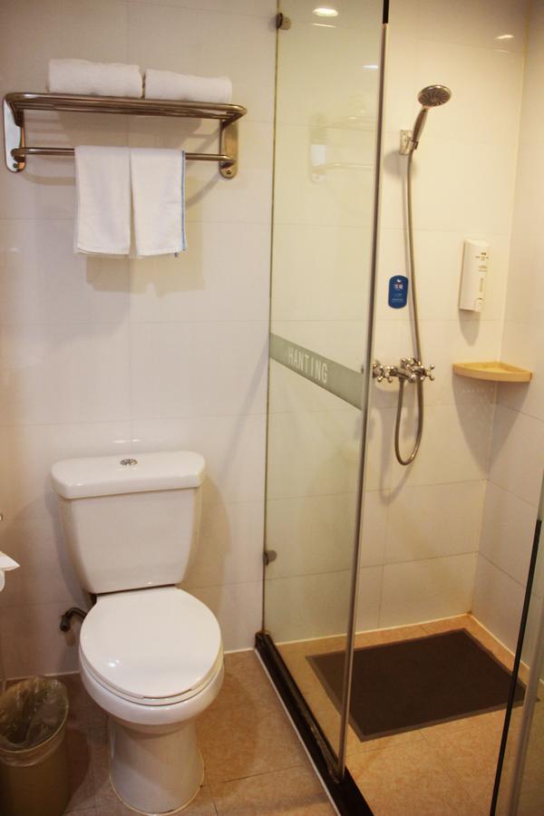 Hanting Hotel Shanghai Zhoupu Rom bilde